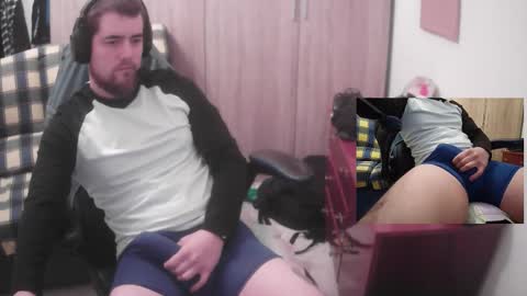 royer04 online show from February 19, 9:33 pm