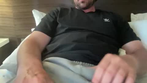 roythegil online show from June 9, 12:55 am