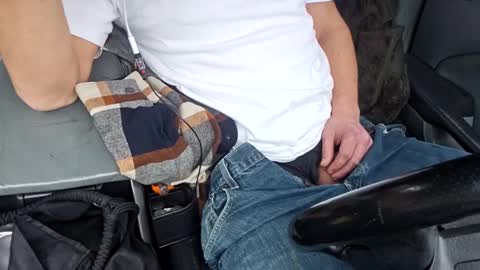 Snapshot of rpm3x3 chatting on December 29, 5:33 pm Hmmm... online show from December 29, 5:33 pm