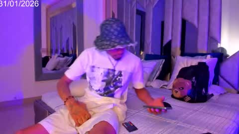 POOL online show from February 1, 2:15 pm