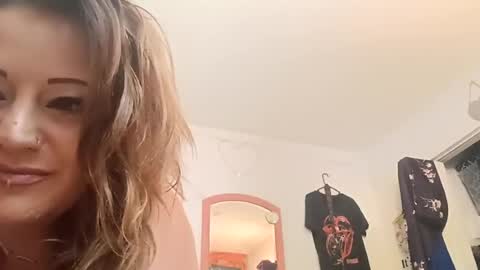 Snapshot of rraineonme chatting on July 12, 7:38 pm rraineonme online show from July 12, 7:38 pm