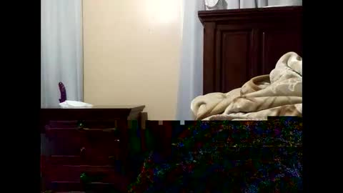 Snapshot of rrod2147 chatting on February 22, 6:28 am rrod2147 online show from February 22, 6:28 am