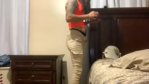 Snapshot of rrod2147 chatting on September 17, 12:45 am rrod2147 online show from September 17, 12:45 am