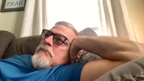 Snapshot of rs006 chatting on January 13, 6:35 pm rs006 online show from January 13, 6:35 pm