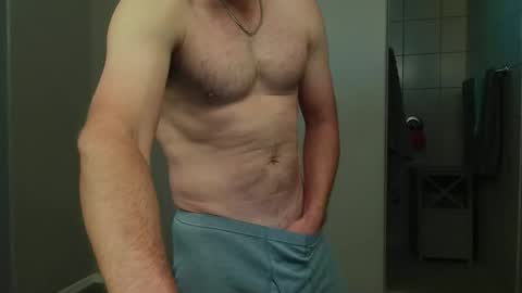 rshaw2891 online show from April 17, 3:26 pm