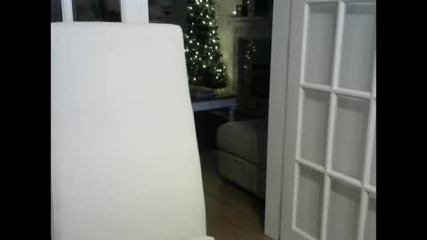 rsindie2 online show from January 1, 6:49 pm