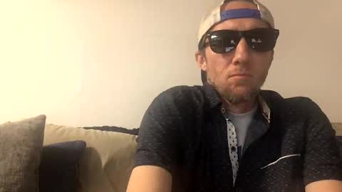 rsizz99 online show from April 26, 6:44 am