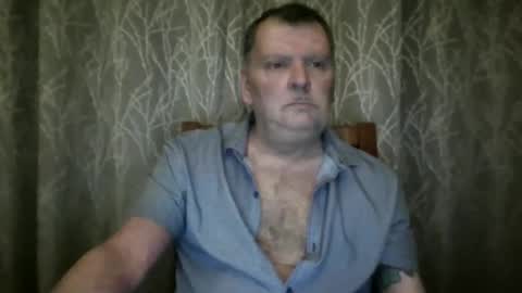 Snapshot of rsl1963 chatting on May 16, 6:21 am rsl1963 online show from May 16, 6:21 am