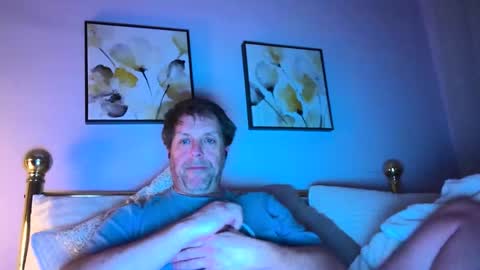 rtrmoney18 online show from March 23, 2:04 am