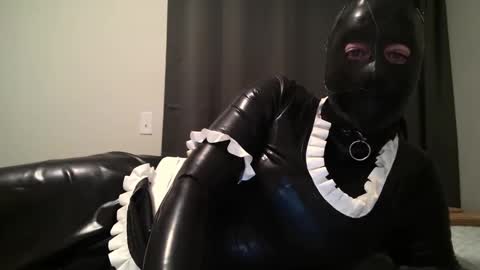 rubber3452 online show from December 3, 2:03 am