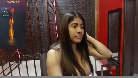 Snapshot of rubi_boobs_ chatting on February 19, 4:44 pm  Rubi  online show from February 19, 4:44 pm