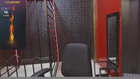 Snapshot of rubi_boobs_ chatting on March 1, 5:27 pm  Rubi  online show from March 1, 5:27 pm