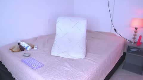 Snapshot of rubi_rouss chatting on September 21, 12:51 pm rubi rouss instagran and X or tw FAV VIBES11 9 33 101 moan and explode my balls online show from September 21, 12:51 pm