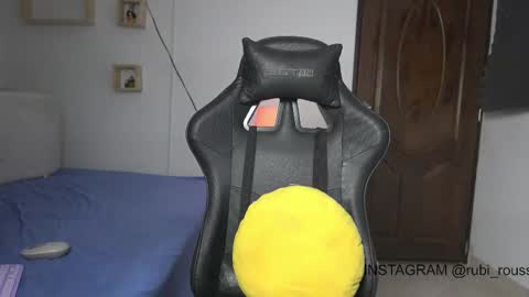 Snapshot of rubi_rouss chatting on October 20, 11:10 am rubi rouss instagran and X or tw FAV VIBES11 9 33 101 moan and explode my balls online show from October 20, 11:10 am