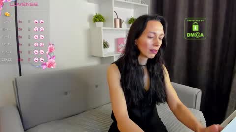 Snapshot of rubiharlot chatting on October 23, 1:16 am rubiharlot online show from October 23, 1:16 am