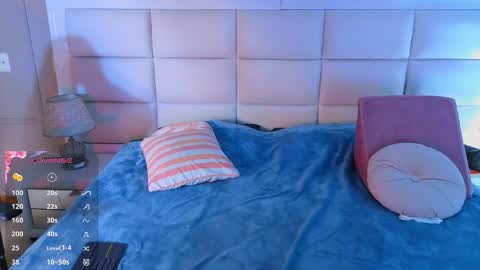 Rubi online show from April 15, 7:21 pm