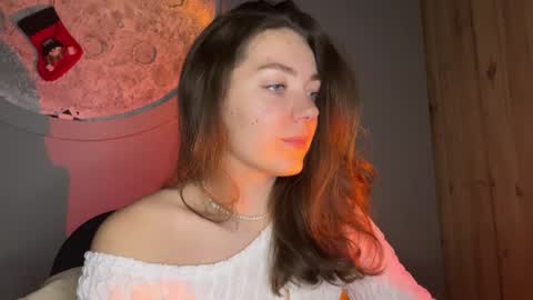 Snapshot of ruby_flame77 chatting on February 16, 8:38 pm AYSHE online show from February 16, 8:38 pm