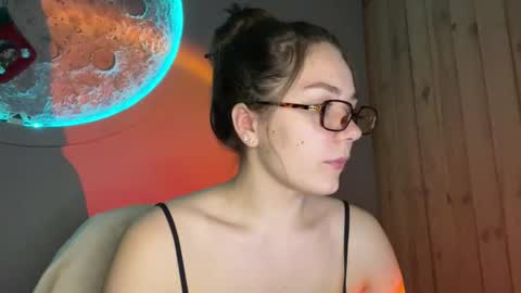 Snapshot of ruby_flame77 chatting on February 24, 8:07 pm AYSHE online show from February 24, 8:07 pm