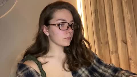 Snapshot of ruby_flame77 chatting on March 13, 8:37 pm AYSHE online show from March 13, 8:37 pm