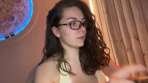 Snapshot of ruby_flame77 chatting on March 16, 8:13 pm AYSHE online show from March 16, 8:13 pm