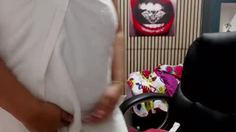 Ruby Jimenez online show from February 25, 3:32 pm