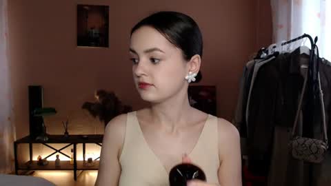 Snapshot of rubycute_ chatting on August 6, 8:27 am Ruby online show from August 6, 8:27 am