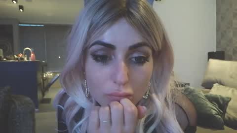 Snapshot of rubyroseandtastytim chatting on January 18, 4:11 pm rubyroseandtastytim online show from January 18, 4:11 pm