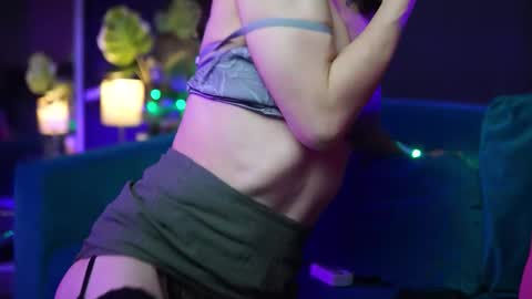 Snapshot of rubyrya chatting on October 25, 10:59 pm Ruby online show from October 25, 10:59 pm