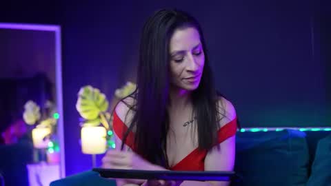 Snapshot of rubyrya chatting on November 19, 10:32 pm Ruby online show from November 19, 10:32 pm