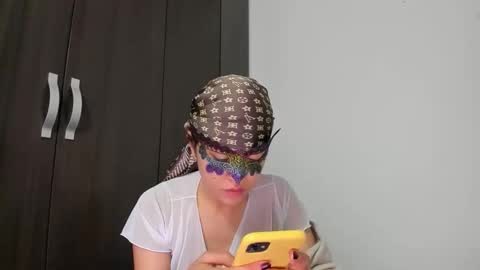 Snapshot of rubysexybell chatting on April 21, 2:48 am rubysexybell online show from April 21, 2:48 am