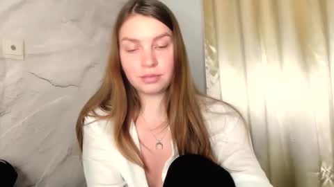 Snapshot of rubyskot chatting on February 15, 9:59 pm rubyskot online show from February 15, 9:59 pm