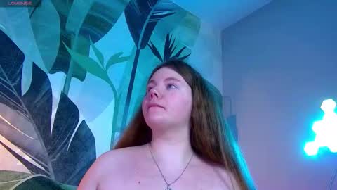 Snapshot of rubyvalen chatting on September 15, 1:05 am Ruby online show from September 15, 1:05 am