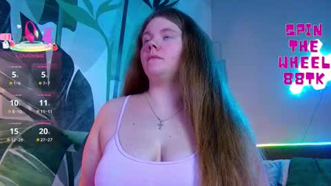 Snapshot of rubyvalen chatting on September 24, 1:09 am Ruby online show from September 24, 1:09 am