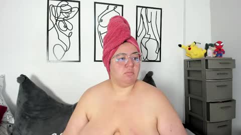 Snapshot of rubyy_24 chatting on May 24, 7:08 pm I am Ruby online show from May 24, 7:08 pm