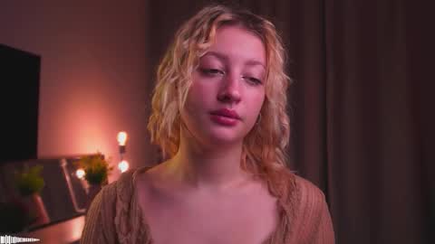 Mila online show from September 20, 3:02 pm