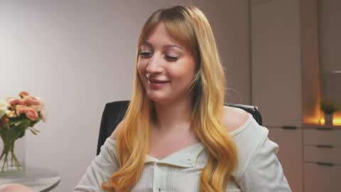 Mila online show from April 15, 7:58 pm