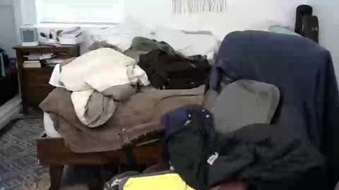 Snapshot of rueltrinidad73 chatting on February 20, 7:25 pm rueltrinidad73 online show from February 20, 7:25 pm