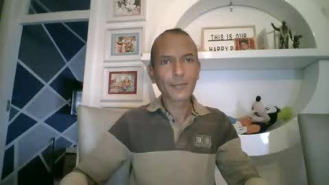 Snapshot of ruffriders1 chatting on October 6, 9:51 am ruffriders1 online show from October 6, 9:51 am