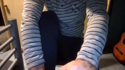 Snapshot of rugby_boy200 chatting on March 8, 6:34 pm rugby_boy200 online show from March 8, 6:34 pm