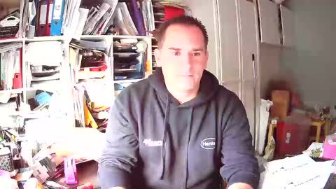 runner1978 online show from November 20, 7:41 am