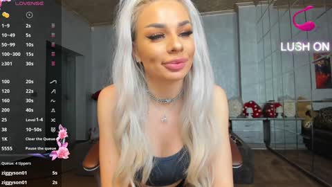 Ava online show from December 23, 2:56 am