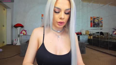 Ava online show from January 2, 8:46 pm