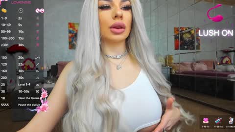 Ava online show from January 8, 3:19 am