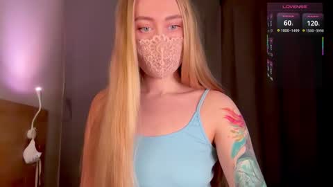 Mary online show from March 7, 9:23 pm