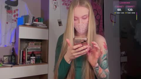 Mary online show from March 9, 5:22 am