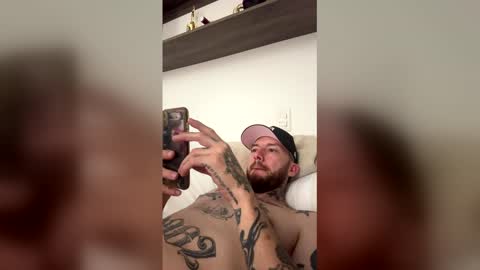 russo_fox online show from May 11, 4:40 am