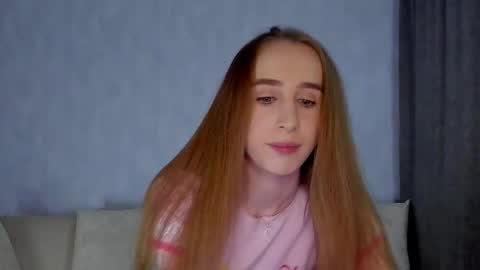 Snapshot of rut___willis chatting on November 6, 11:15 pm MiR online show from November 6, 11:15 pm