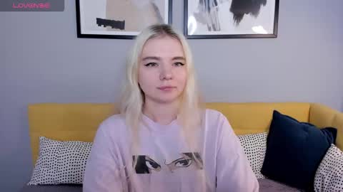 Snapshot of ruthbryant chatting on November 14, 1:26 am ruthbryant online show from November 14, 1:26 am