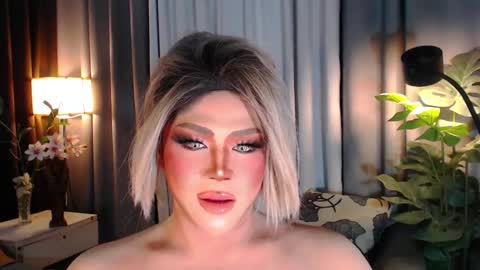 Samantha online show from February 14, 5:03 pm