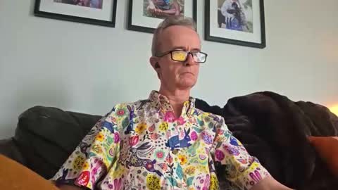 ruttingrabbit online show from November 12, 8:52 pm